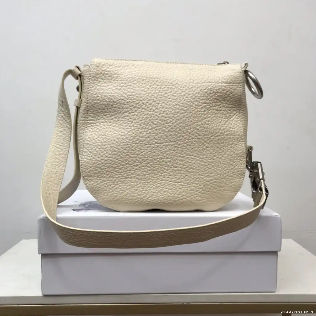 Official FirstBag Ru BURBERRY Small Knight Bag-24*8*23cm 0509